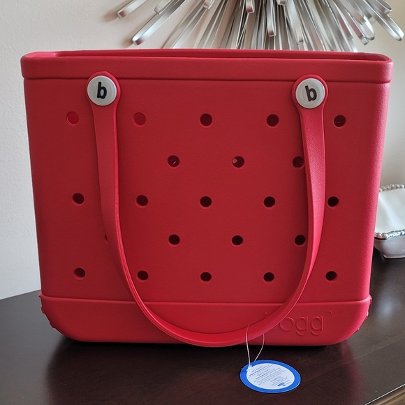 bogg bag red